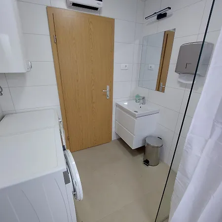 Rookos Apartment *
